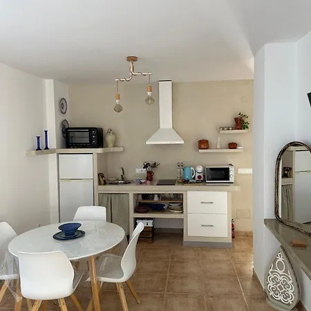 Tiyoweh Apartamento Nerja