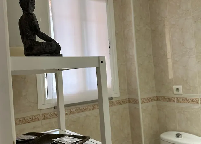 Tiyoweh Apartment Nerja